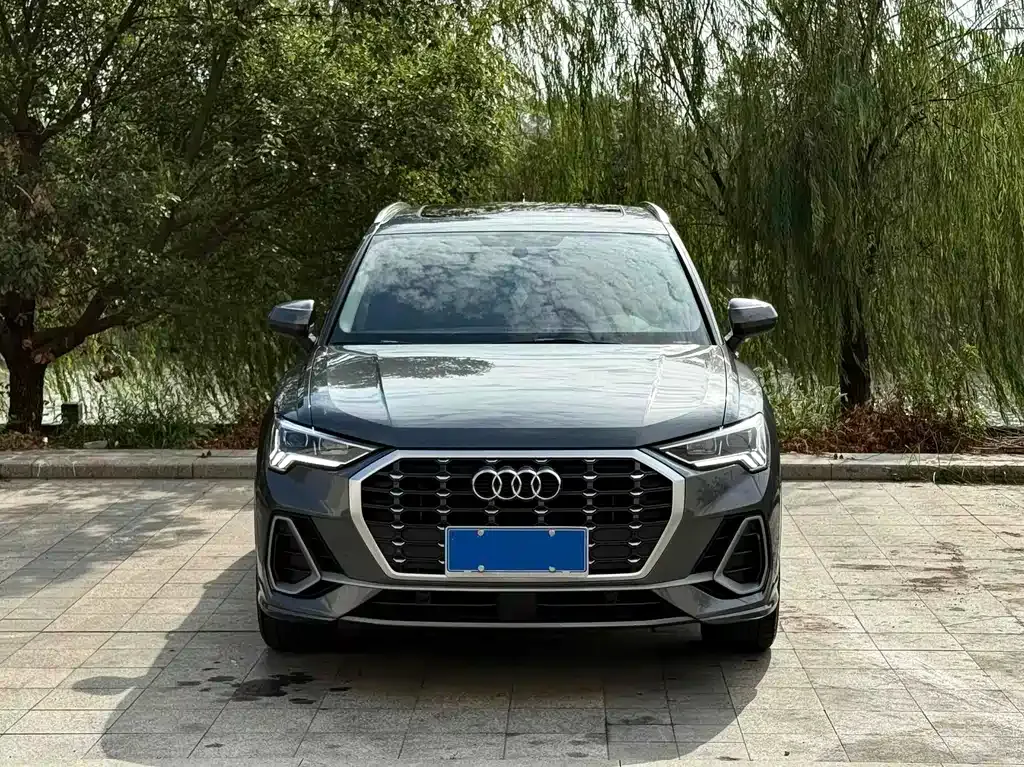 Audi Q3 — фото 4