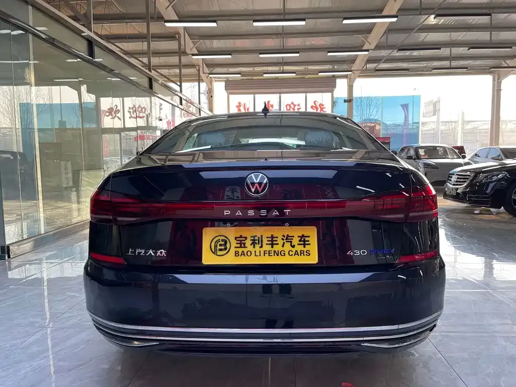 Volkswagen 帕萨特插电混动 — фото 2