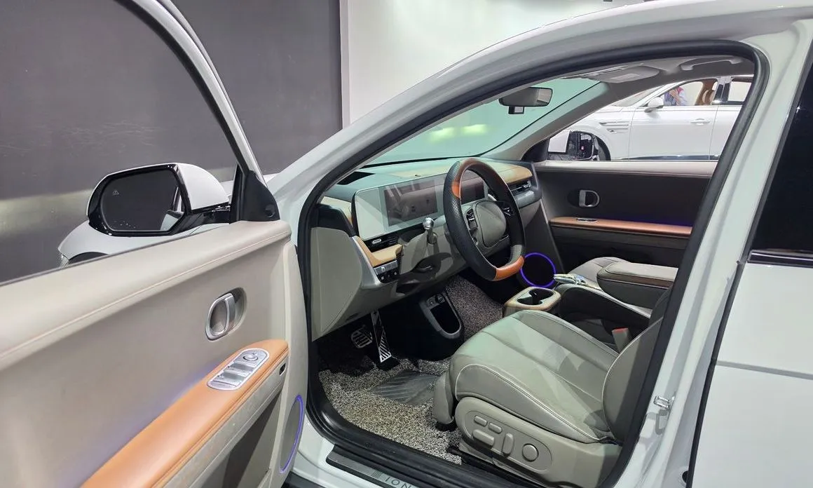 Hyundai Ioniq5 — фото 8