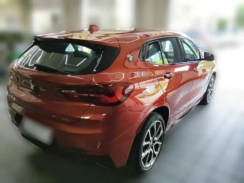 BMW X2 — фото 8