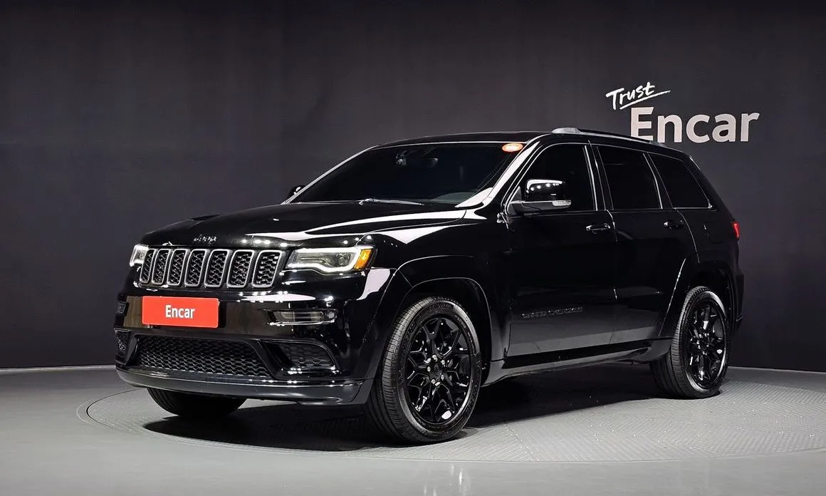 Jeep Cherokee — фото 1
