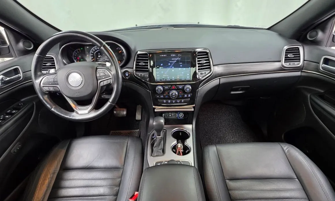 Jeep Cherokee — фото 3