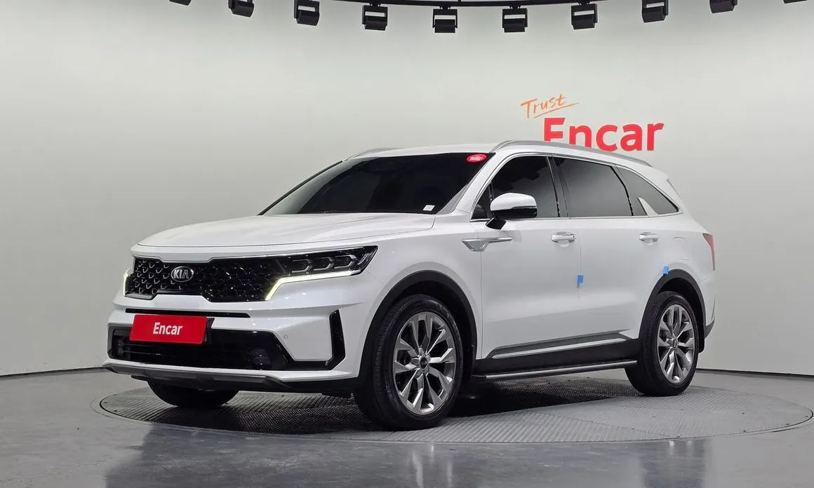 Kia Sorento — фото 1