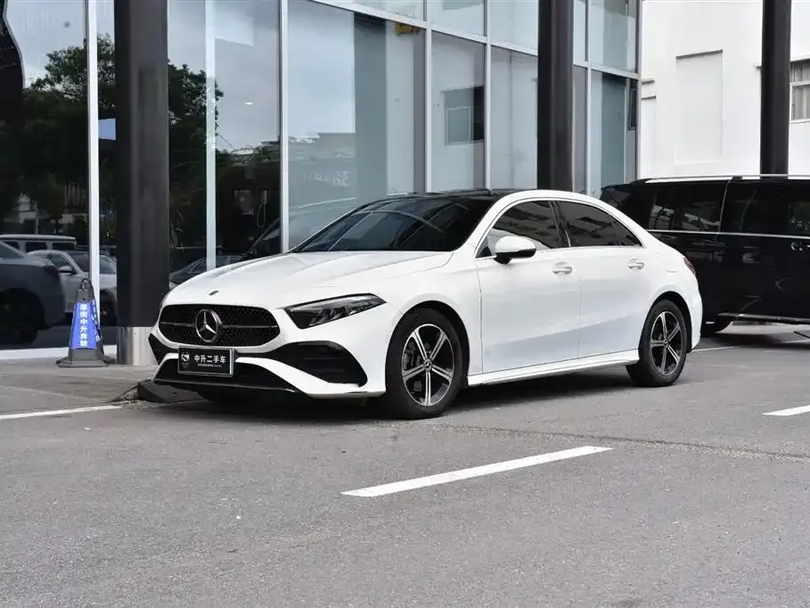 Mercedes-Benz A-Class — фото 1