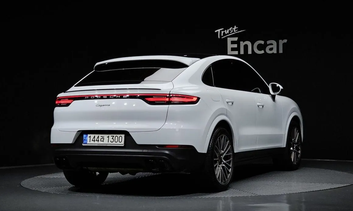 Porsche Cayenne — фото 3