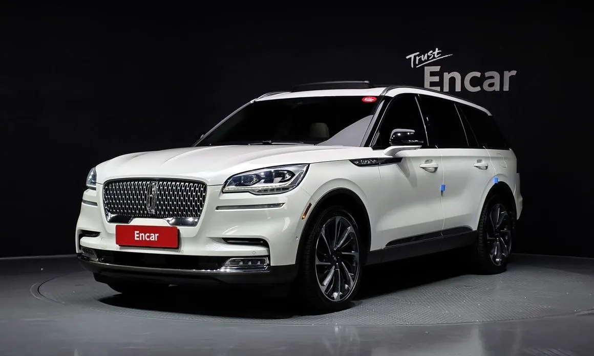 Lincoln Aviator — фото 1