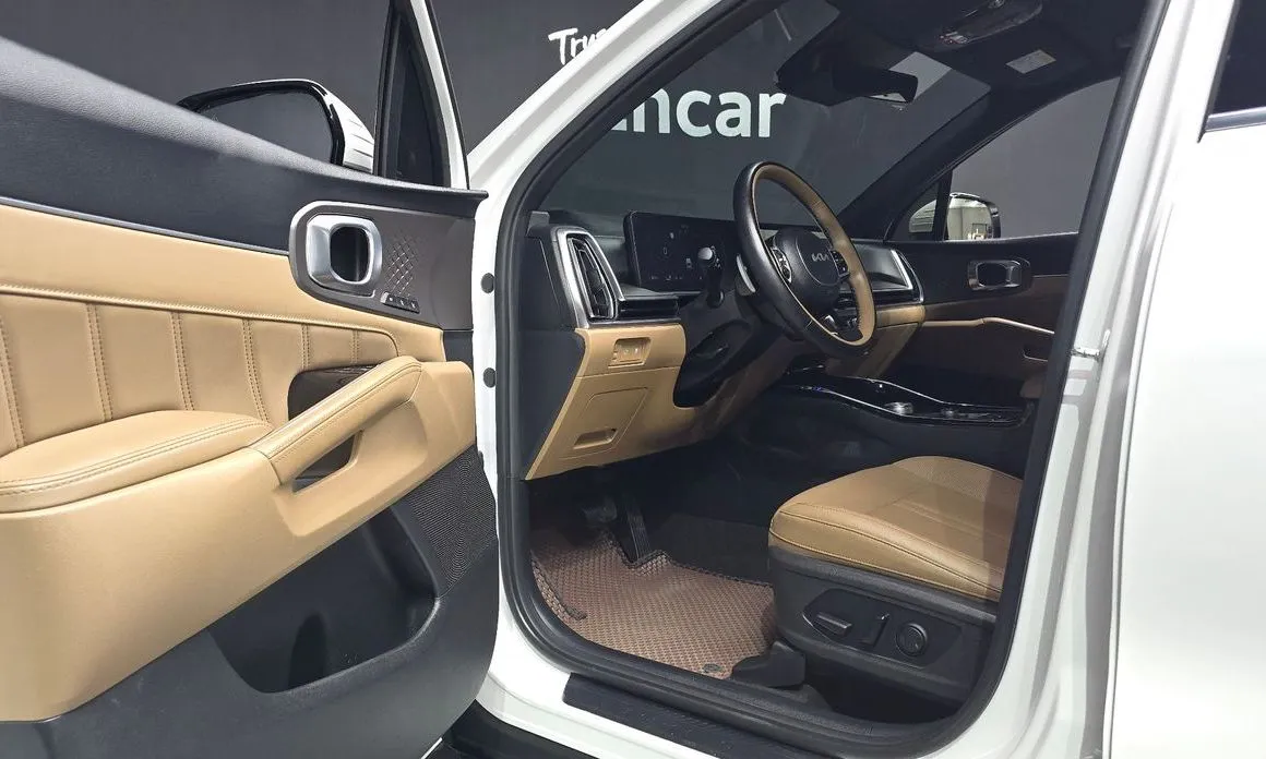 Kia Sorento — фото 9