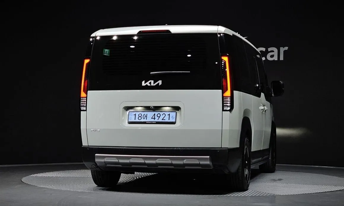 Kia PV5 — фото 6