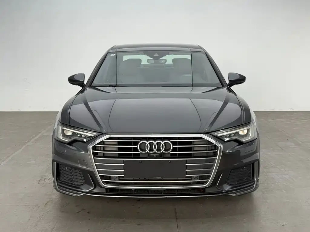 Audi A6L — фото 2