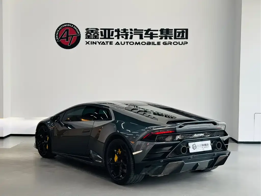 Lamborghini Huracan — фото 5