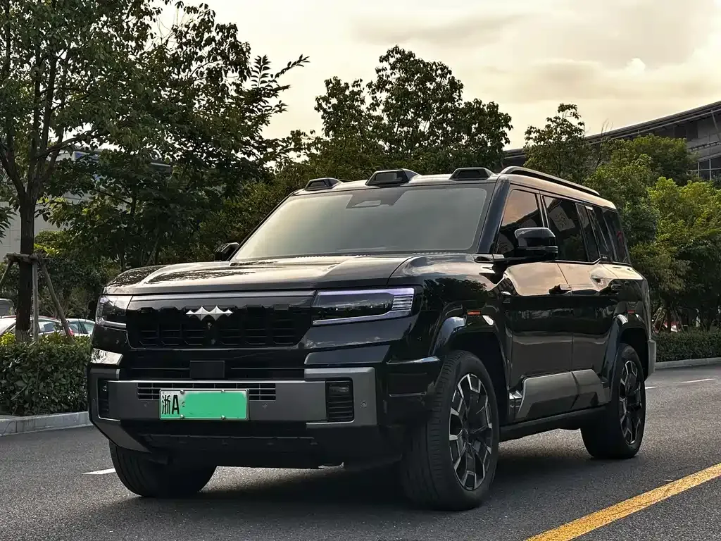 Fang Cheng Bao Leopard 8 — фото 1