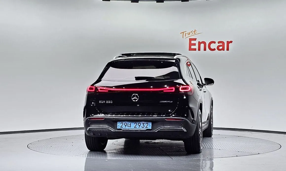 Mercedes-Benz EQA — фото 2