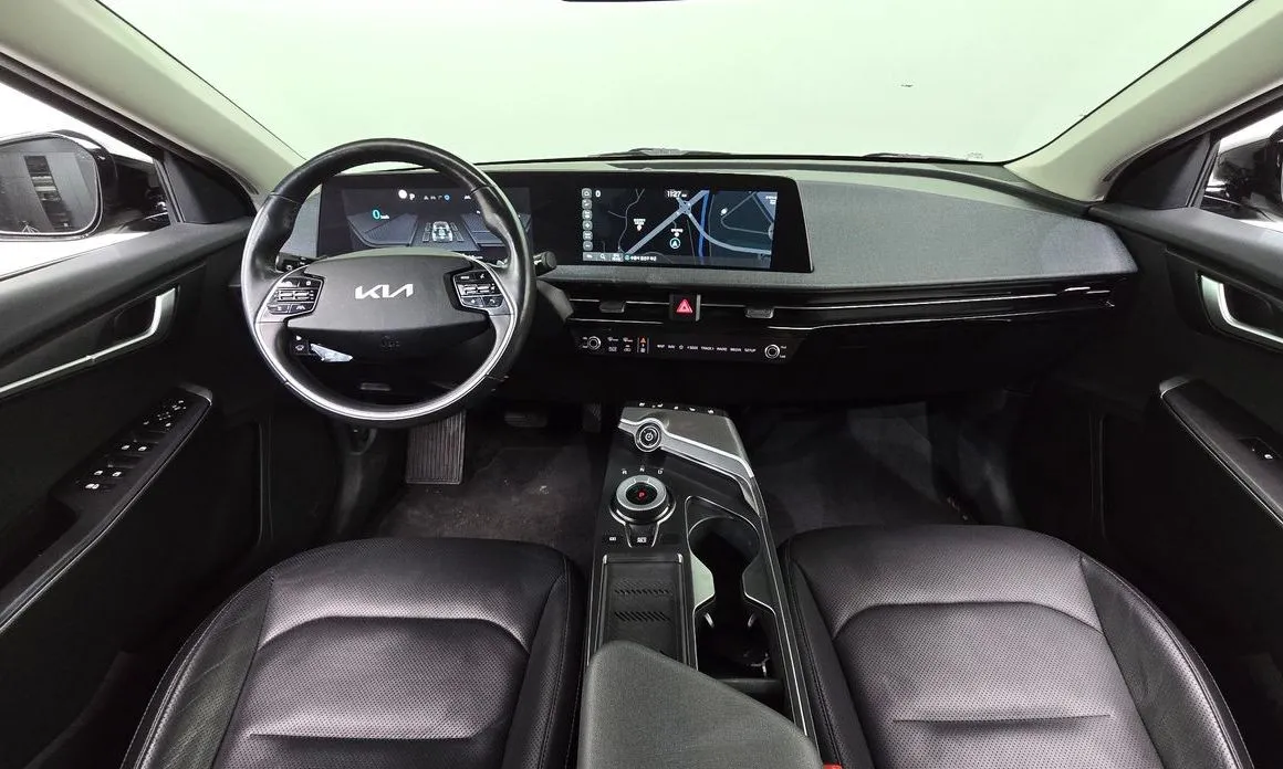 Kia EV6 — фото 6