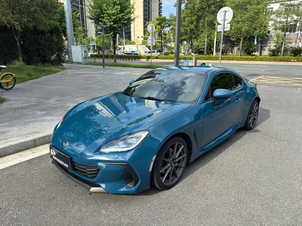 Subaru BRZ — фото 1