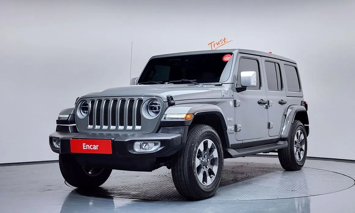 Jeep Wrangler — фото 1