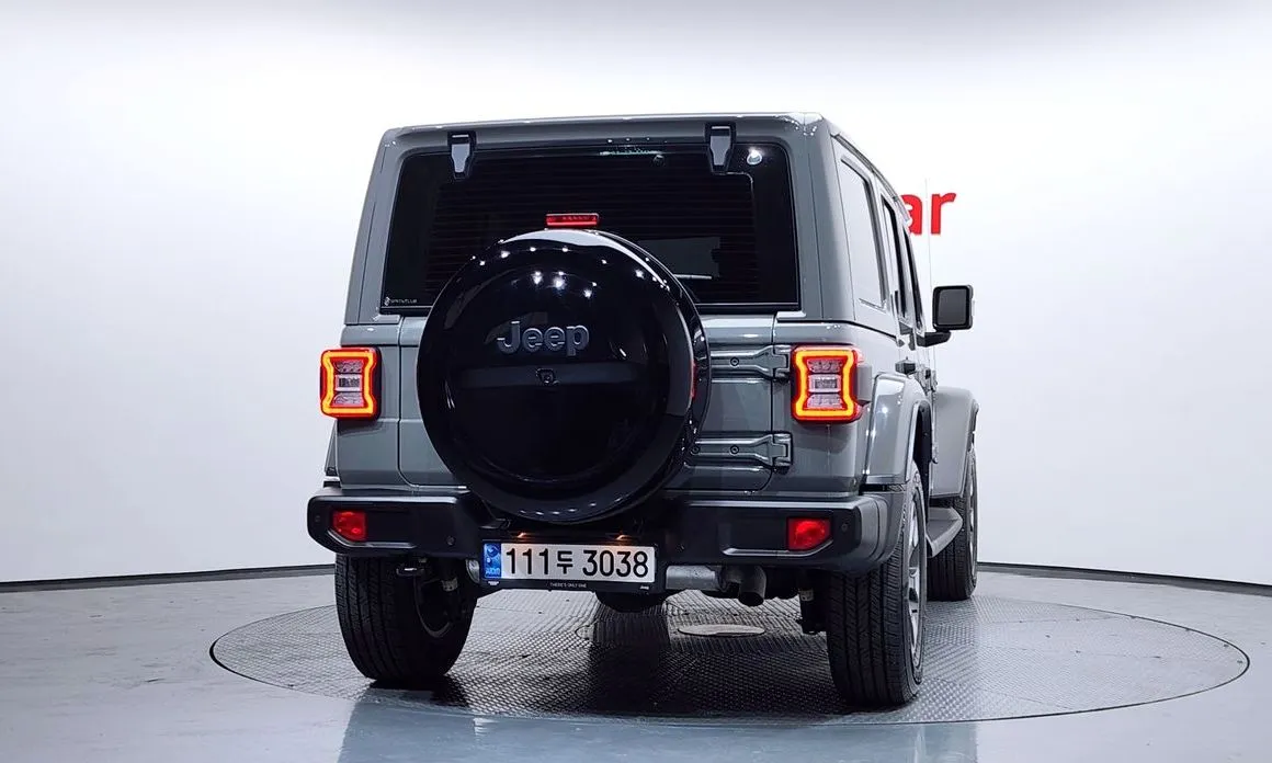 Jeep Wrangler — фото 3