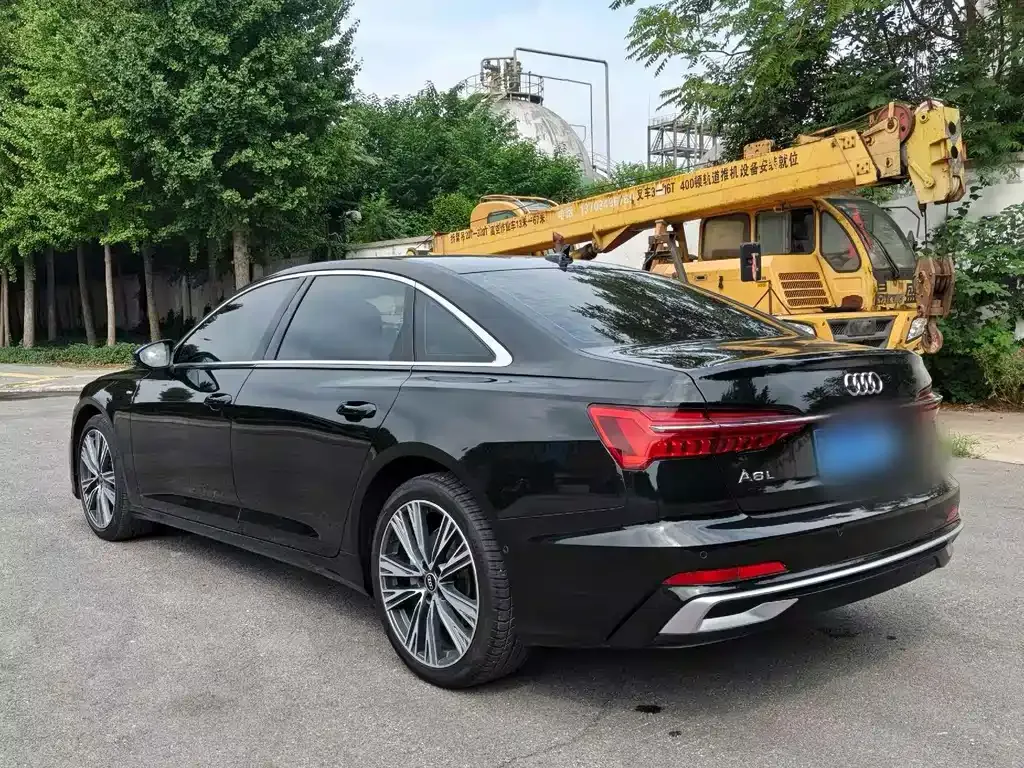 Audi A6L — фото 4