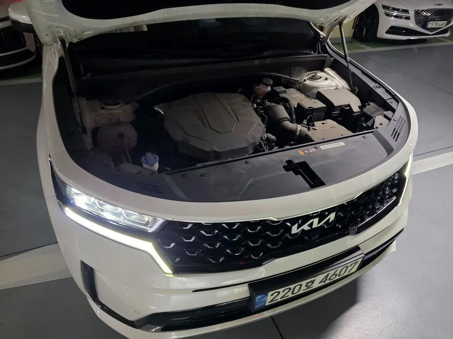 Kia Sorento — фото 8
