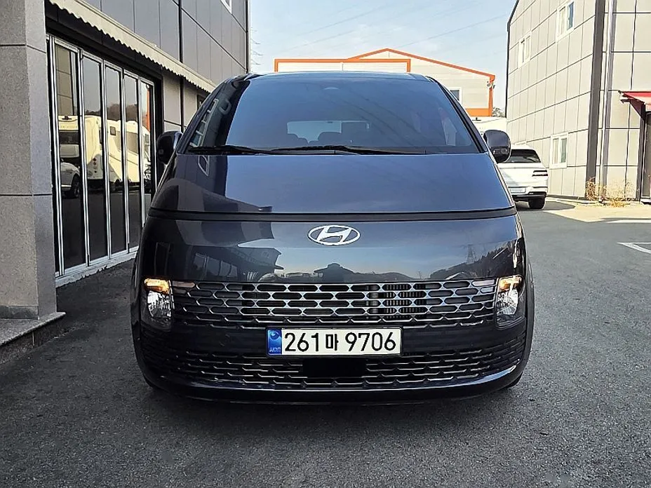 Hyundai Staria — фото 4