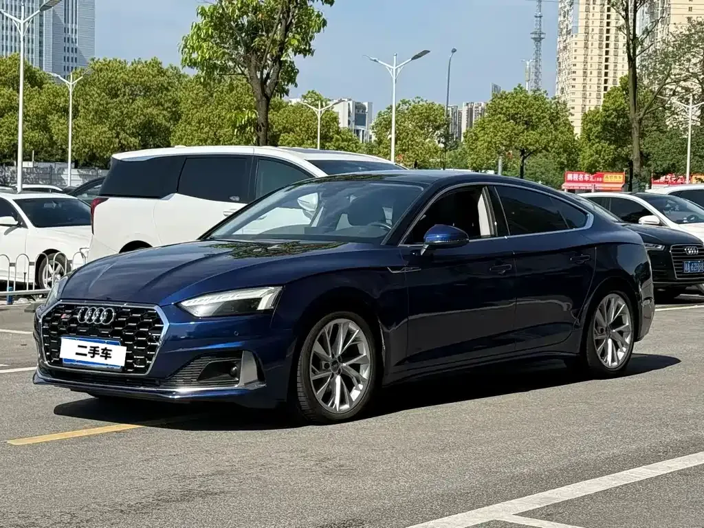 Audi A5 (Import) — фото 1