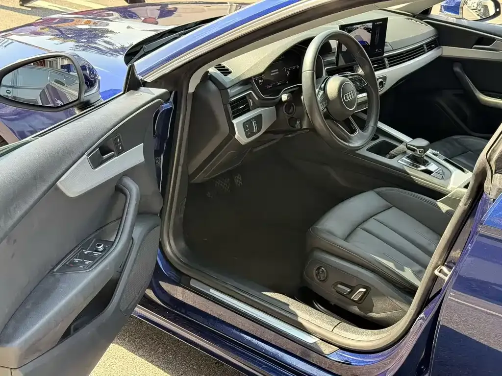 Audi A5 (Import) — фото 2