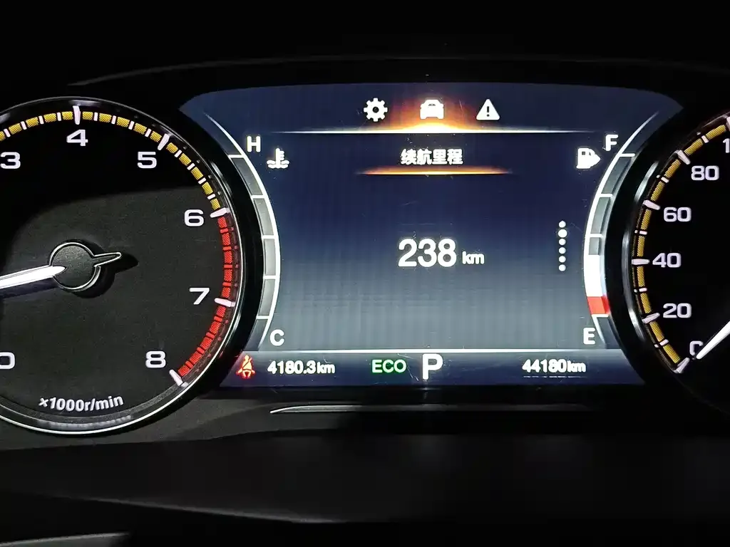 GAC Motor Trumpchi M8 — фото 8