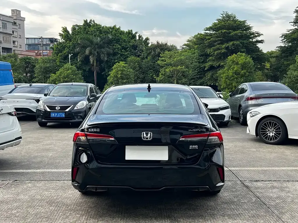 Honda Inspire — фото 7