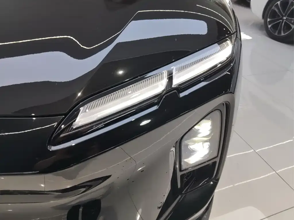 NIO EC6 — фото 3