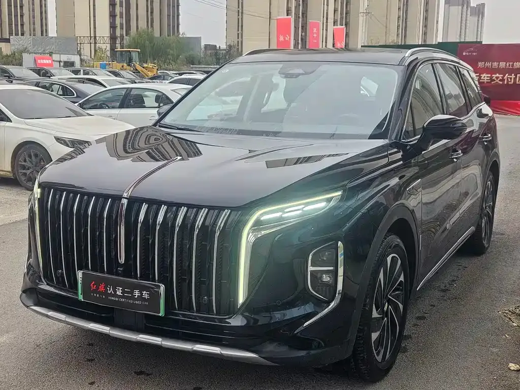 Hongqi HS7 PHEV — фото 1