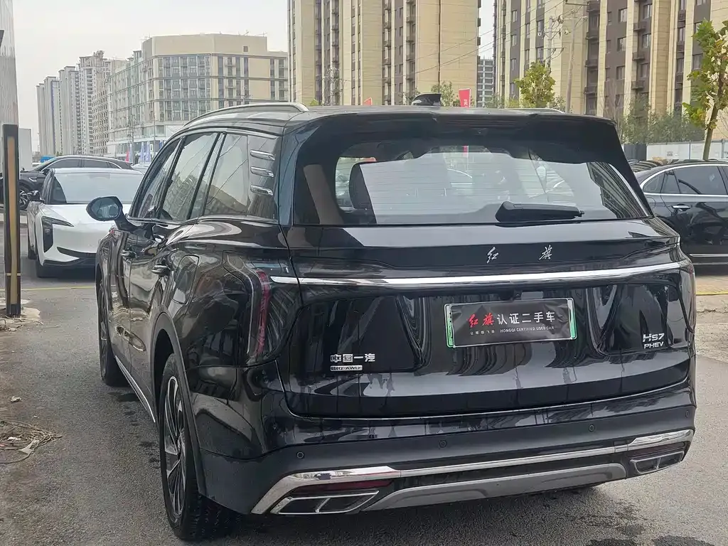 Hongqi HS7 PHEV — фото 10