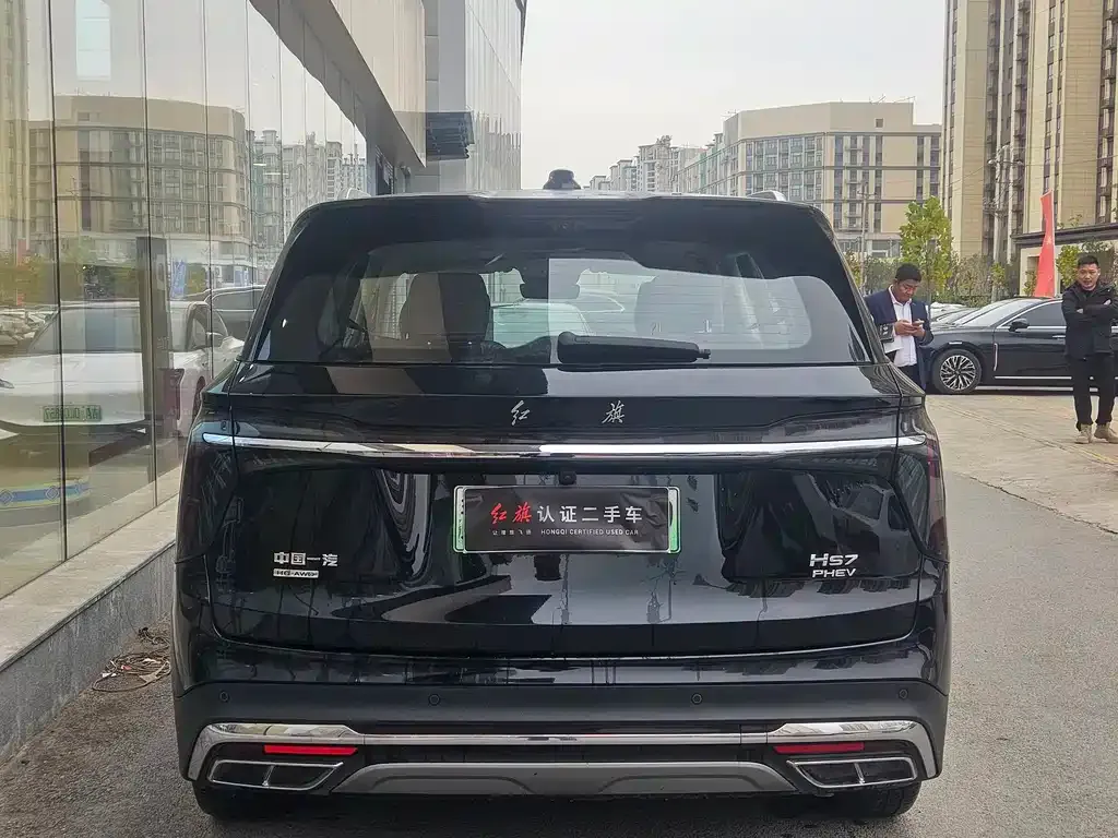 Hongqi HS7 PHEV — фото 3