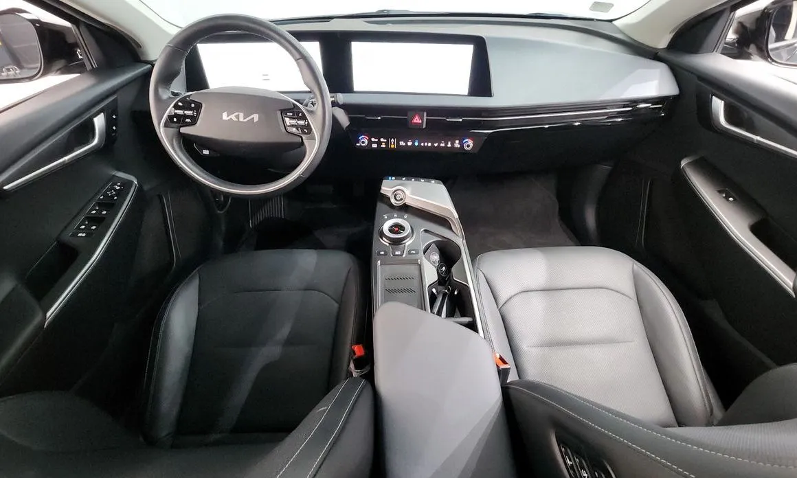 Kia EV6 — фото 7