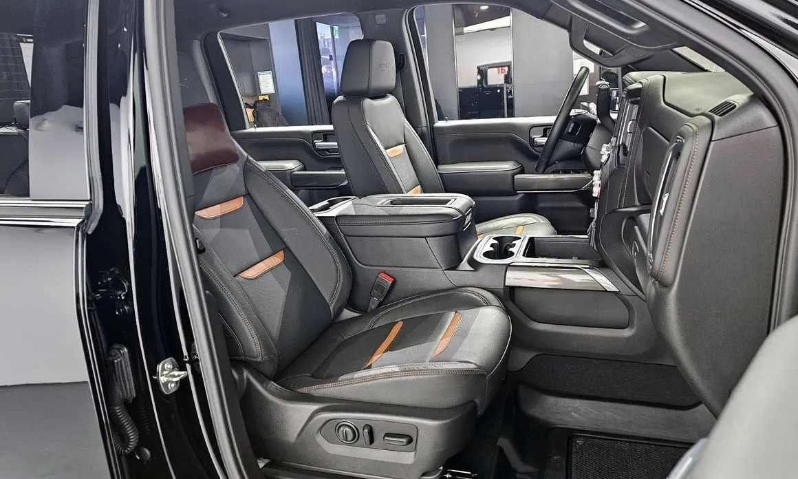 GMC Sierra — фото 3
