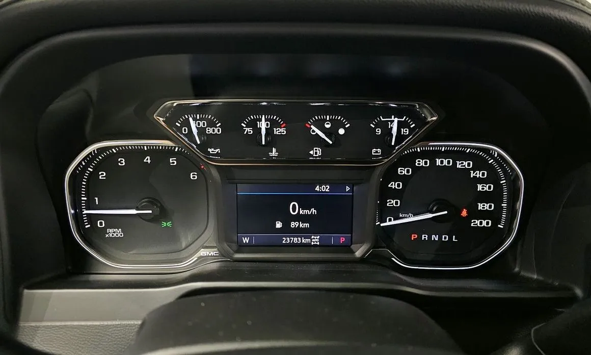 GMC Sierra — фото 2