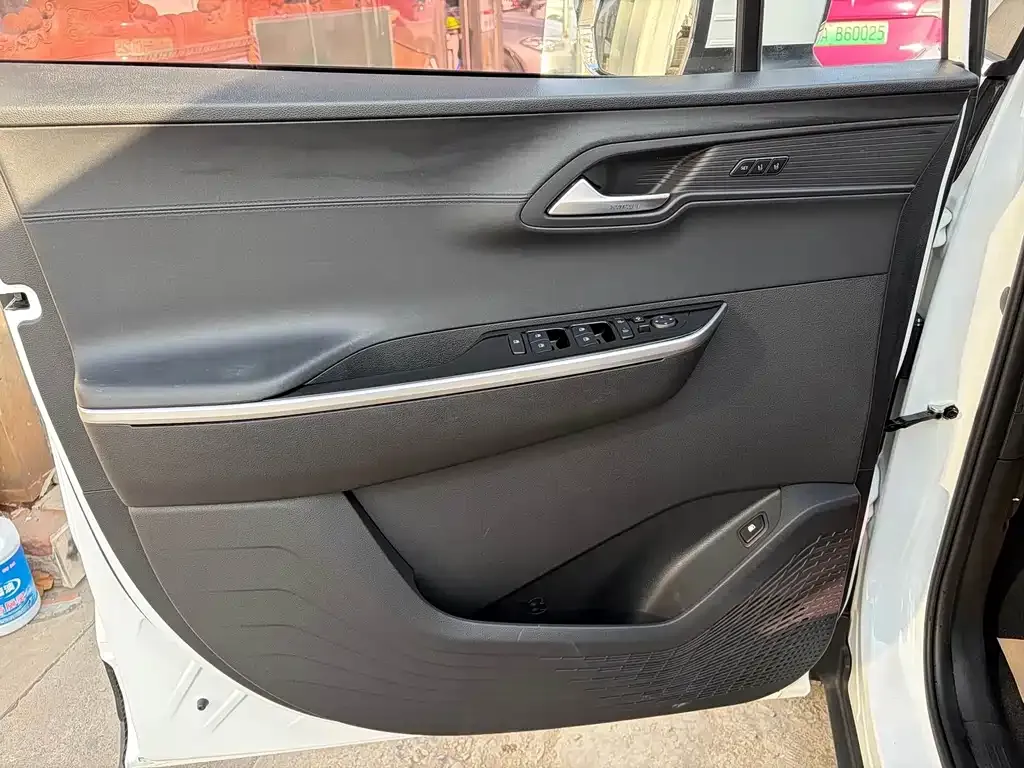 Hyundai Custo — фото 2