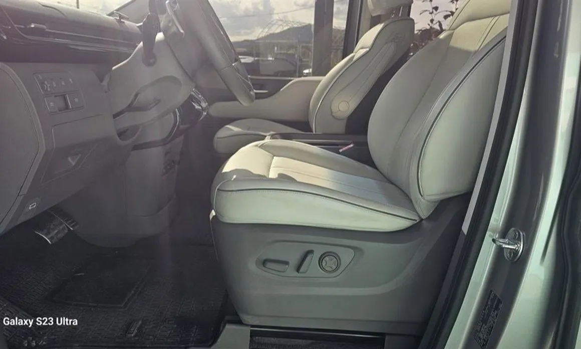 Hyundai Staria — фото 3
