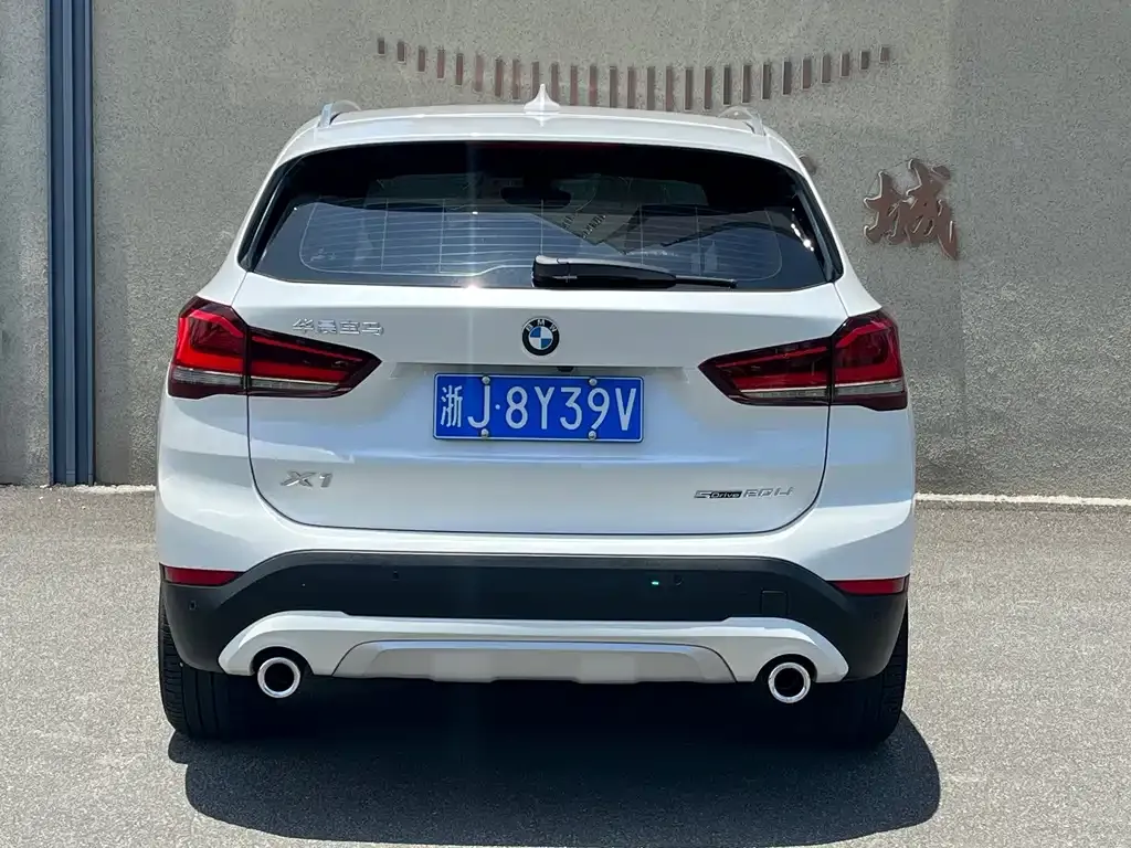 BMW X1 — фото 4