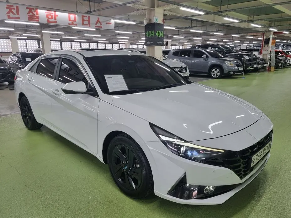 Hyundai AVANTE — фото 8