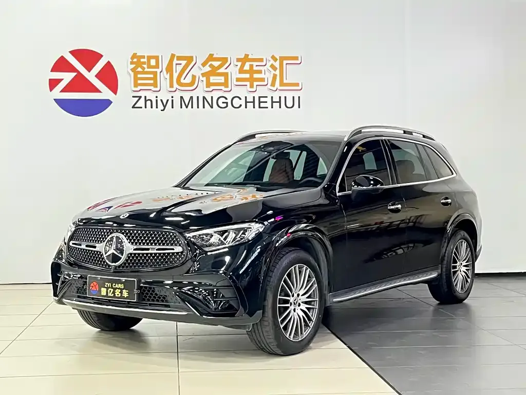 Mercedes-Benz GLC — фото 1