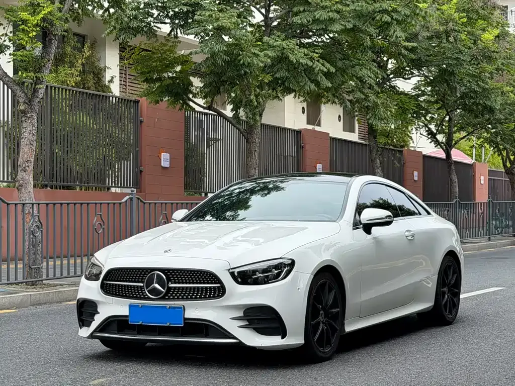 Mercedes-Benz E-Class (Import) — фото 1