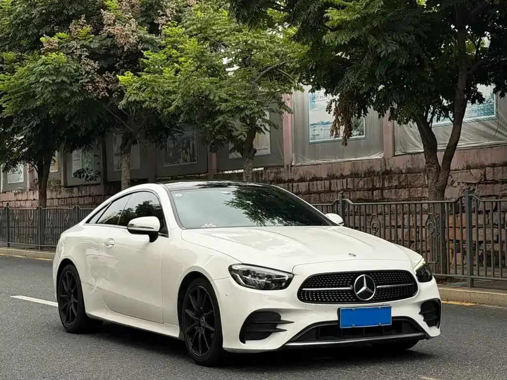 Mercedes-Benz E-Class (Import) — фото 6
