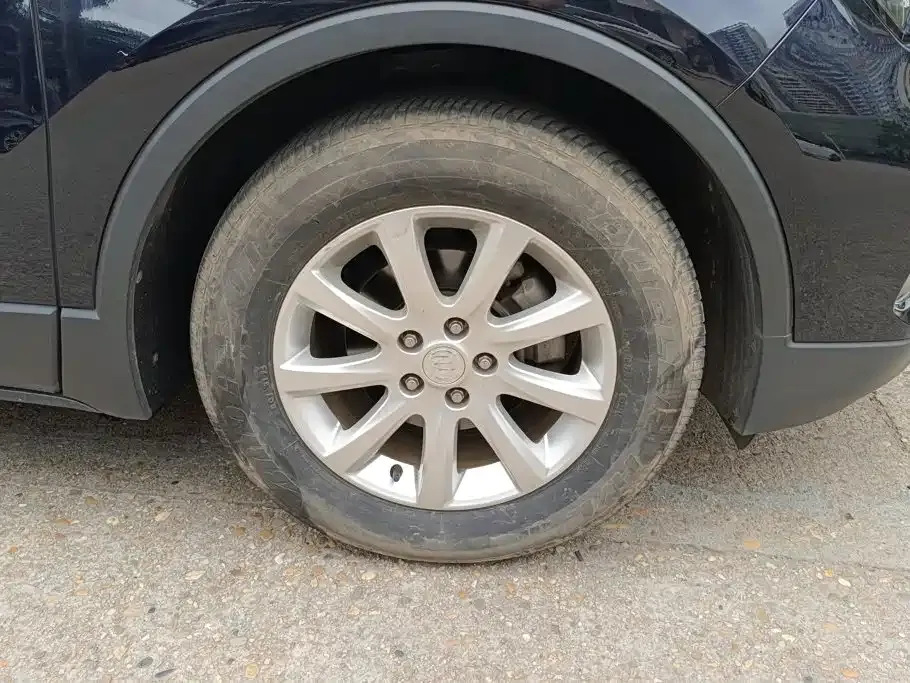 Buick Envision Plus — фото 4
