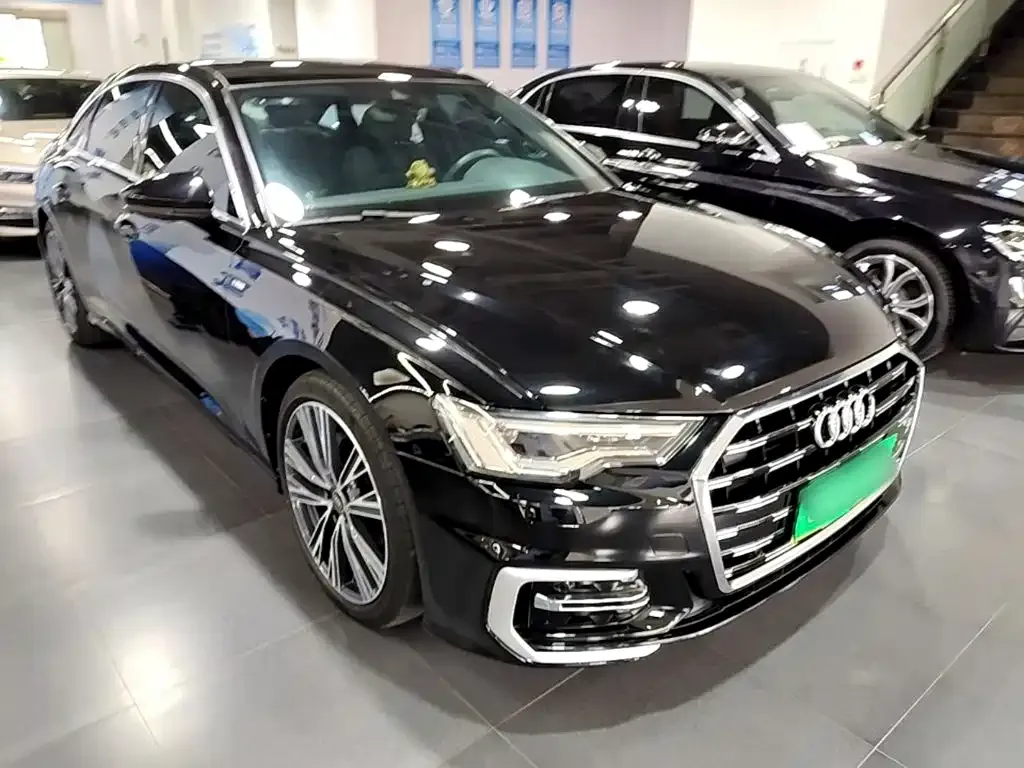 Audi A6L — фото 7