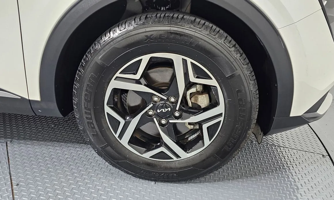 Kia Sportage — фото 7