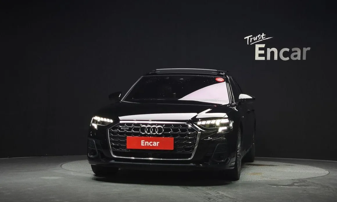 Audi A8 — фото 5