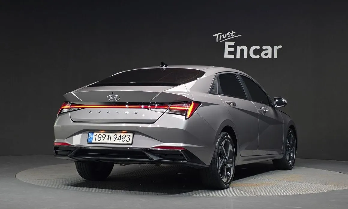 Hyundai AVANTE — фото 2