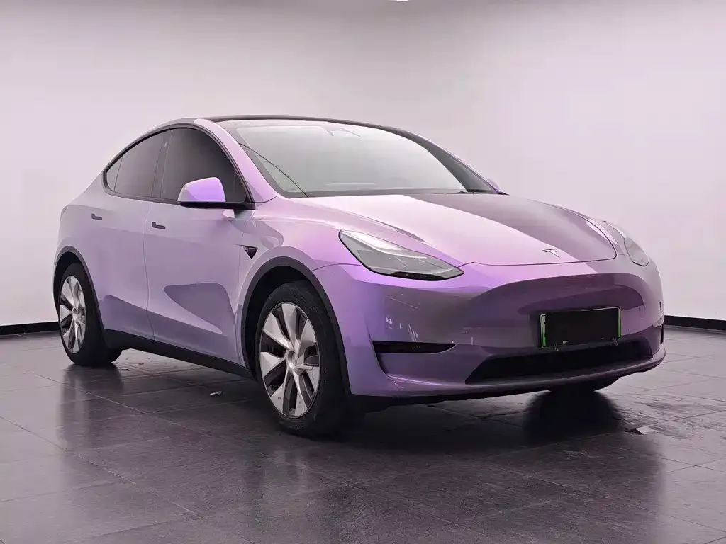 Tesla Model Y — фото 8