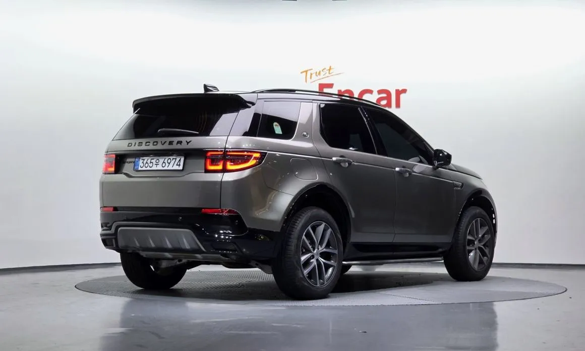 Land Rover Discovery Sport — фото 2