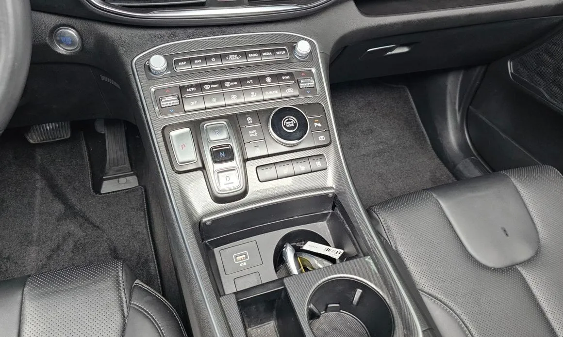 Hyundai Santafe — фото 8