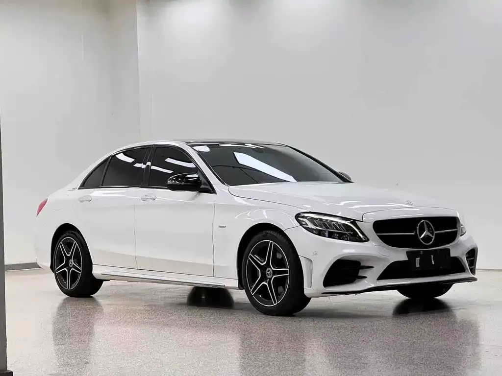 Mercedes-Benz C-Class — фото 8